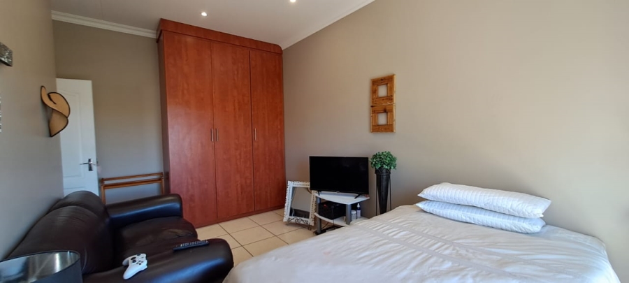 To Let 3 Bedroom Property for Rent in Panorama Free State